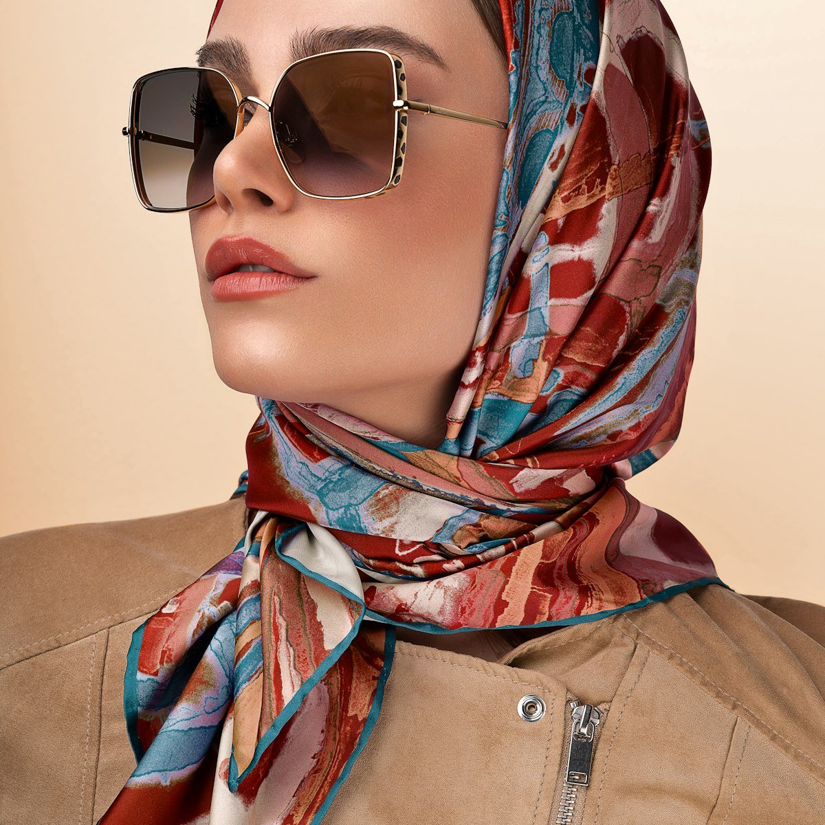 وشاح حرير